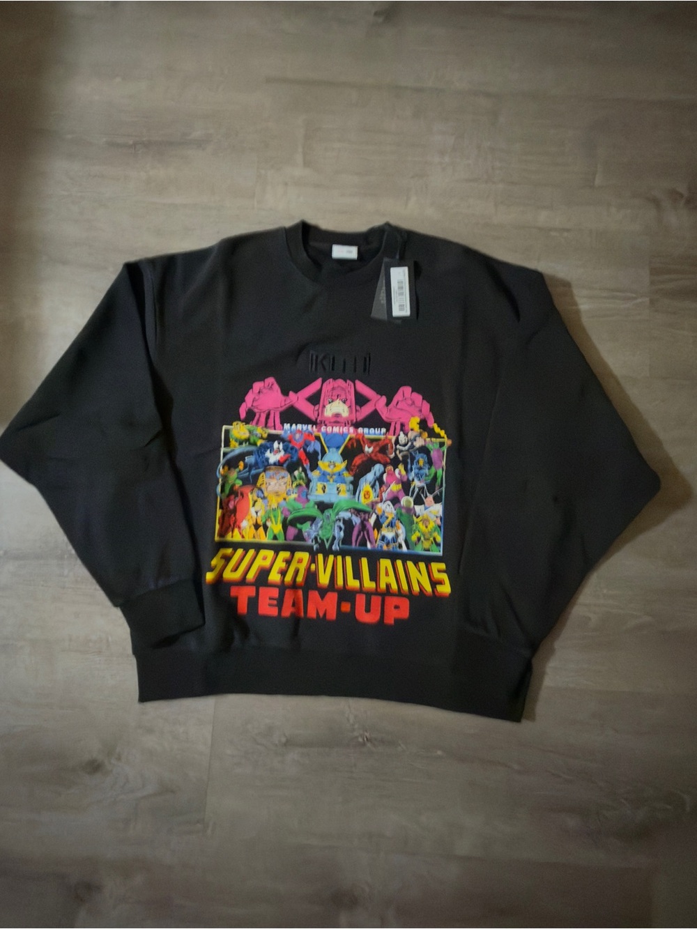 KithxMarvel Black Sweatshirt with Multicolor 'Super-Villains Team-Up' Graphic